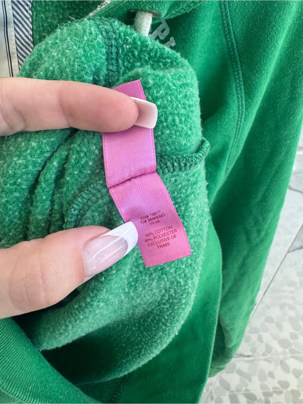 2008 Victoria’s Secret PINK Kelly green zip up hoodie - size large - Picture 4 of 6